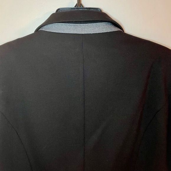 H&M black blazer US size 16 - Picture 9 of 16